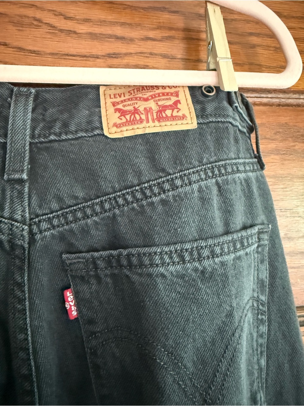 LEVI’S Cinch Baggy Wide Leg Jeans Black Snap Waist 100% Cotton Size 30 - Picture 8 of 10
